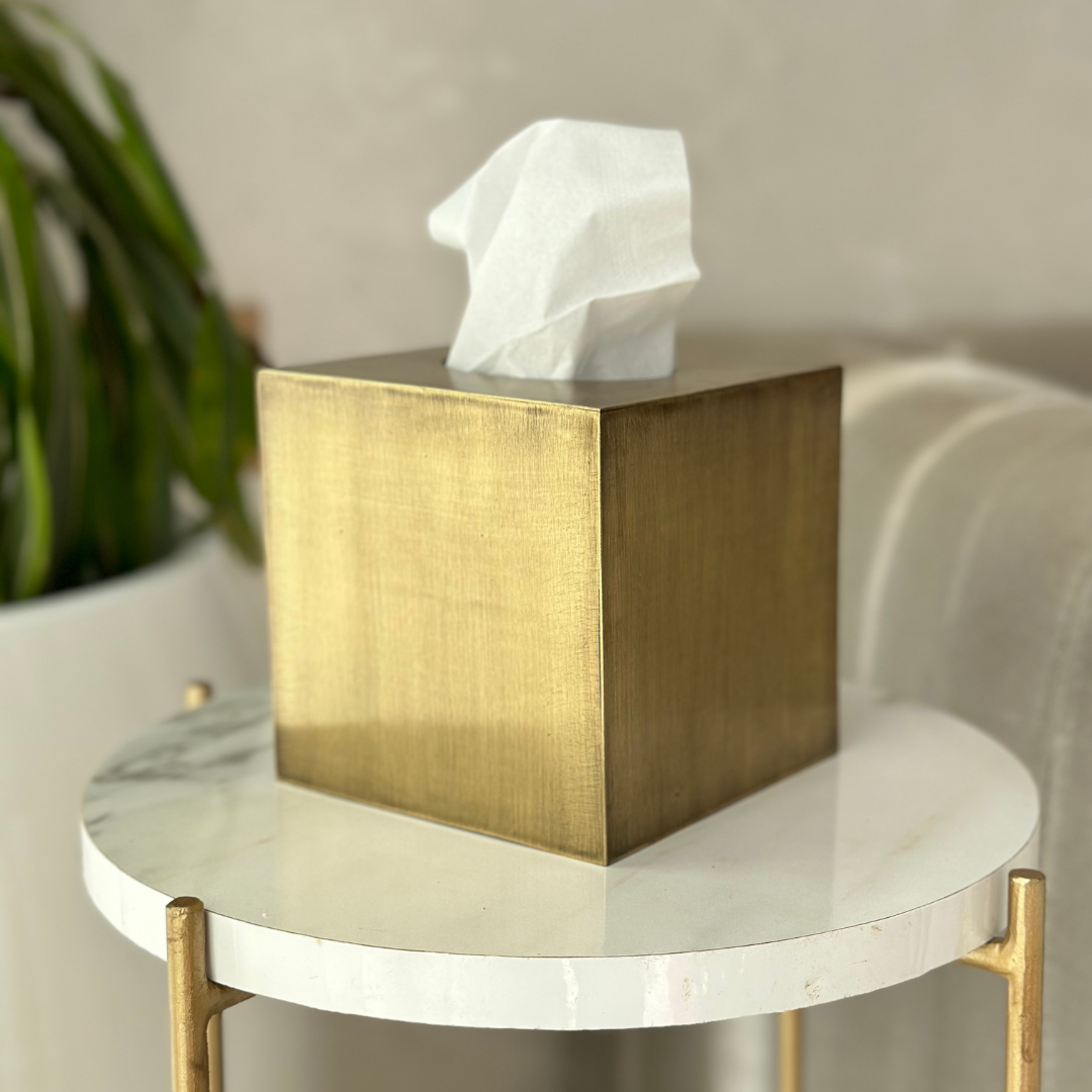 Boîte à mouchoirs artisanale cube en laiton bronze