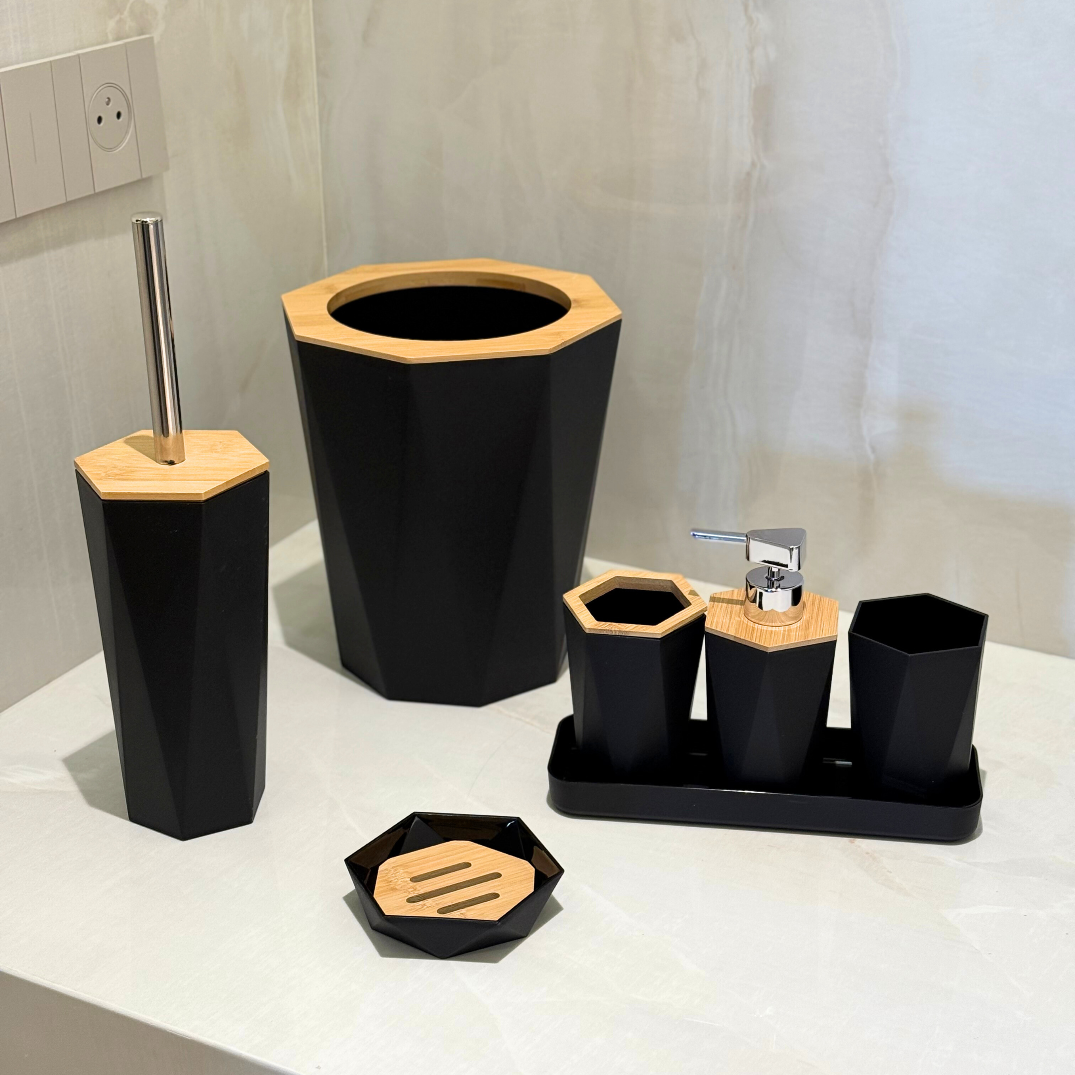 Ensemble D'accessoires de Salle de Bain de 7 Pièces Avec Poubelle