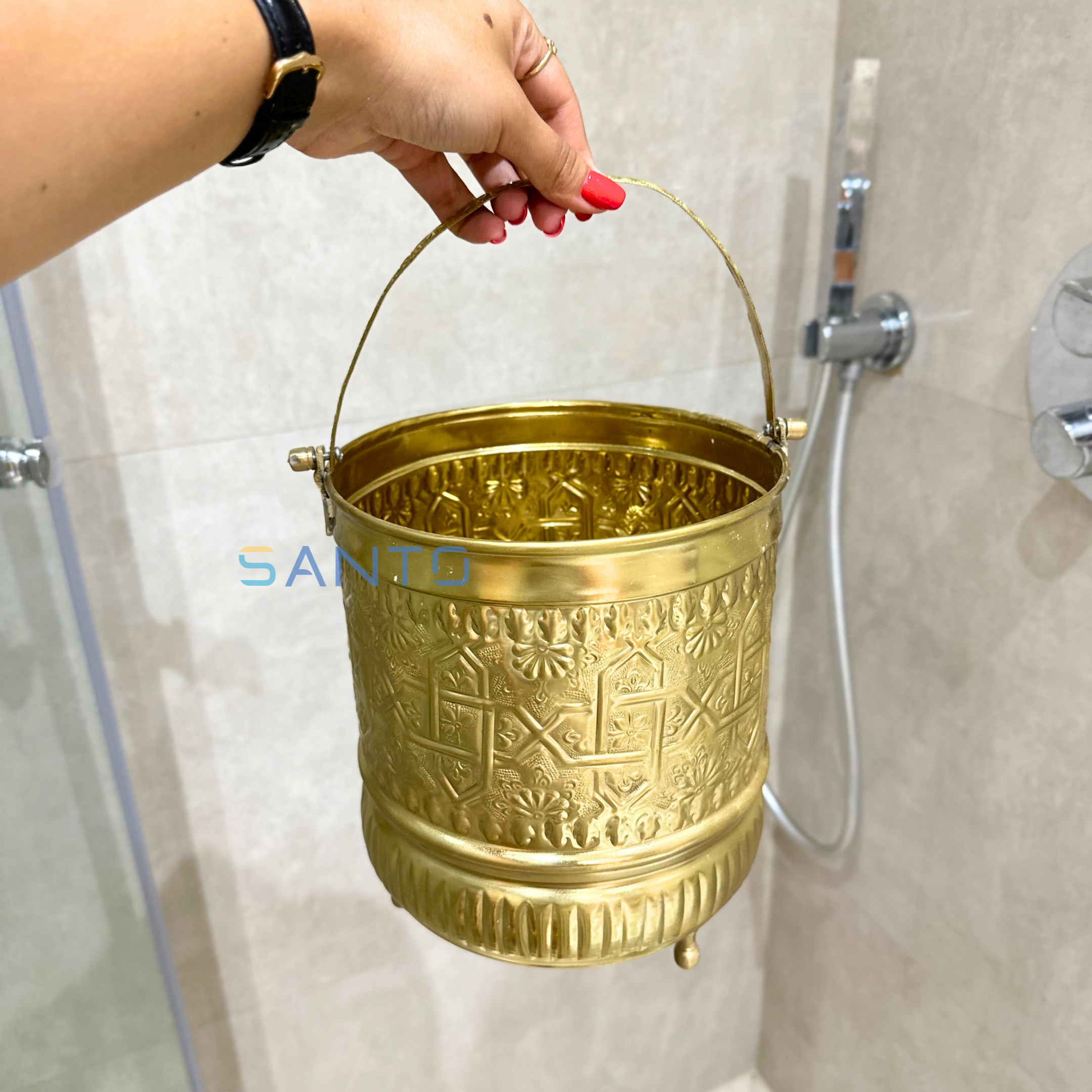 Seau hammam artisanal en laiton doré