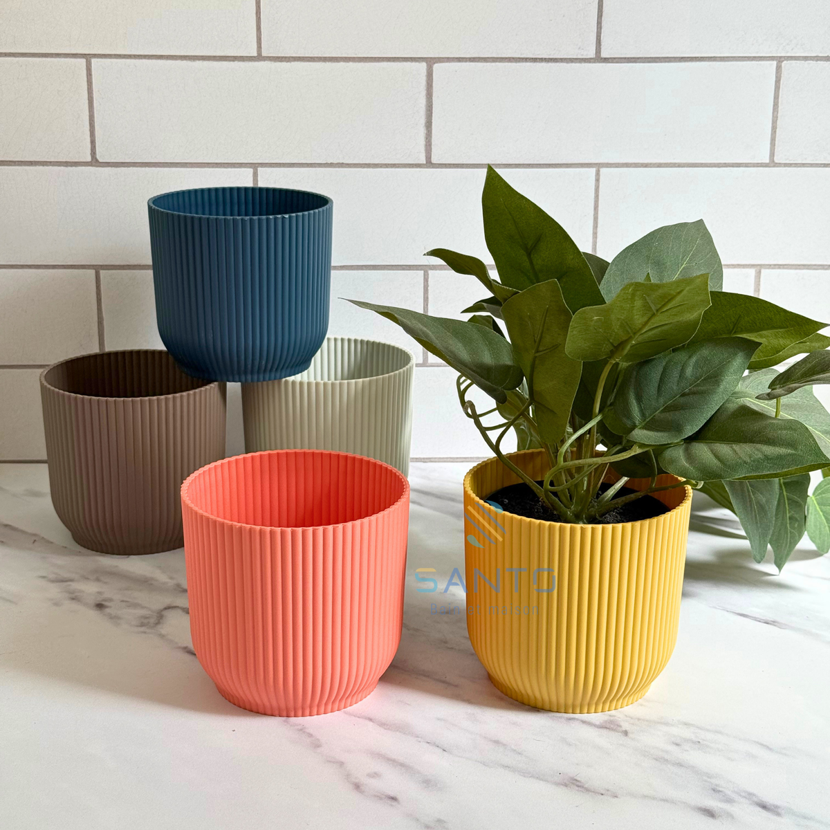 Pot multifonction en plastique rond