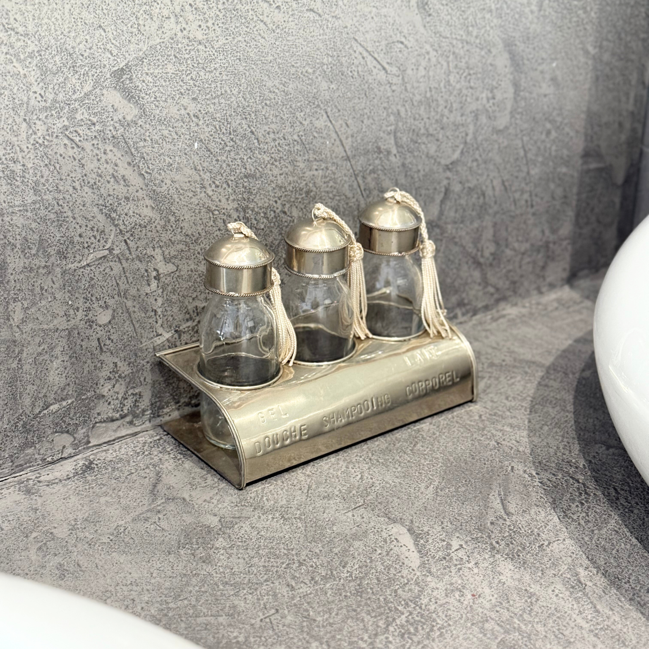 Set de 3 bouteilles artisanales avec support en laiton argenté