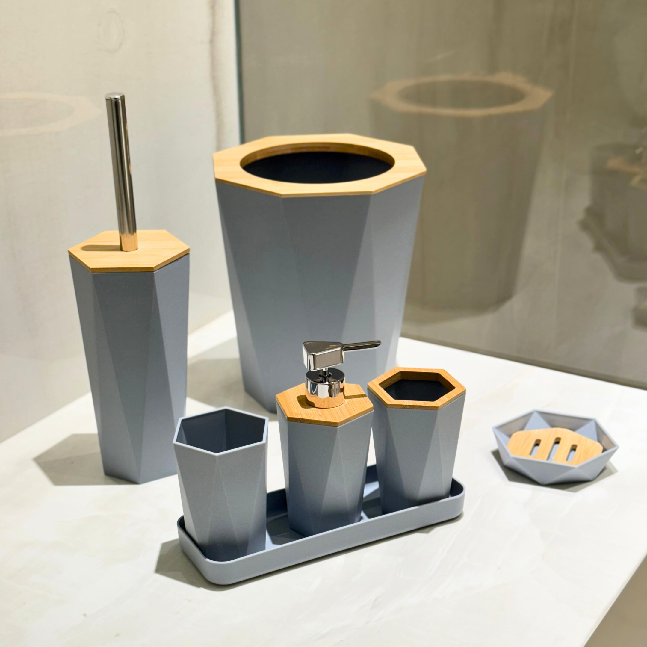 Ensemble D'accessoires de Salle de Bain de 7 Pièces Avec Poubelle