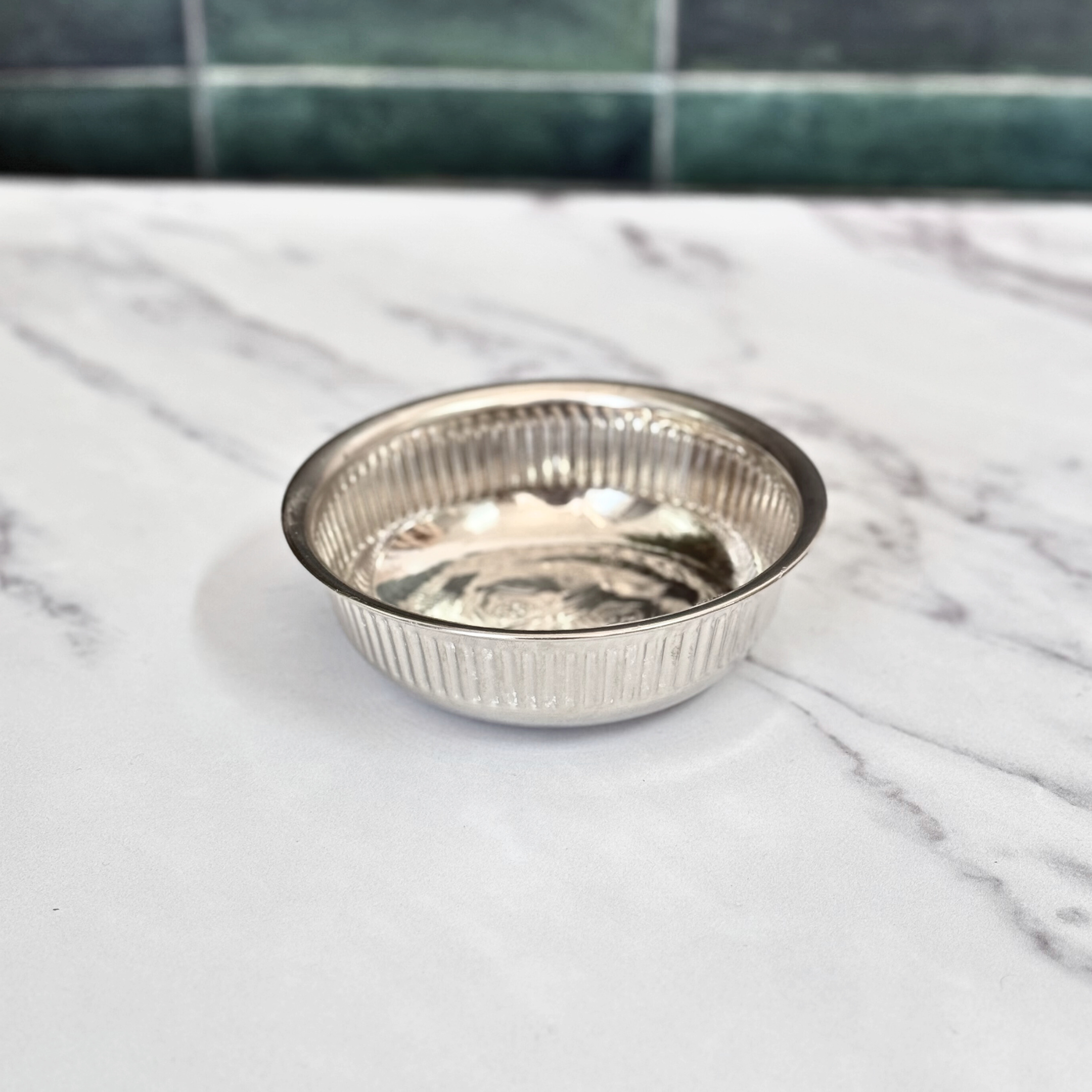 Tassa Hammam artisanale gravée en laiton argenté (3 tailles)