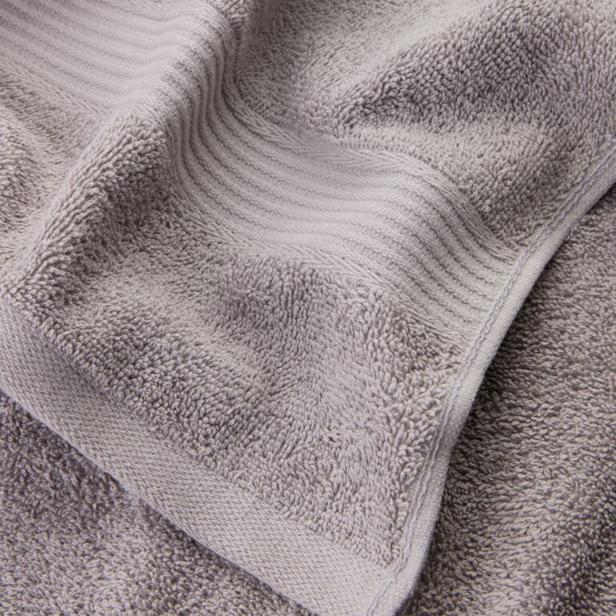 Serviette de toilette 50×100 cm gris