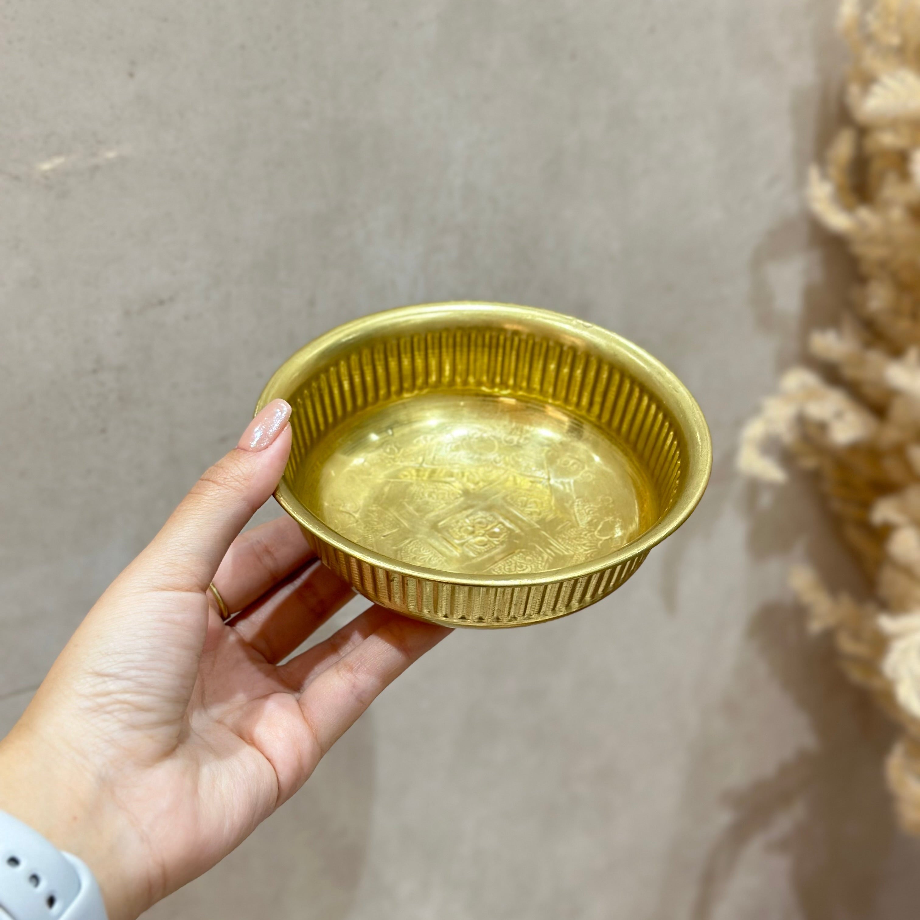 Tassa Hammam artisanale dorée en laiton 13cm